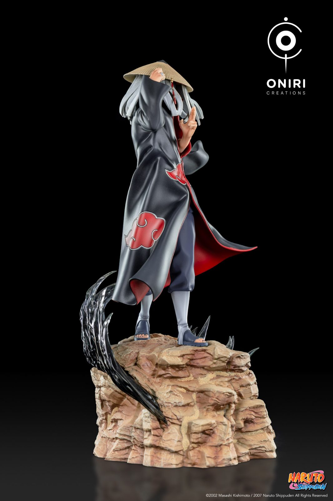 Itachi Uchiha statue, cloak detail