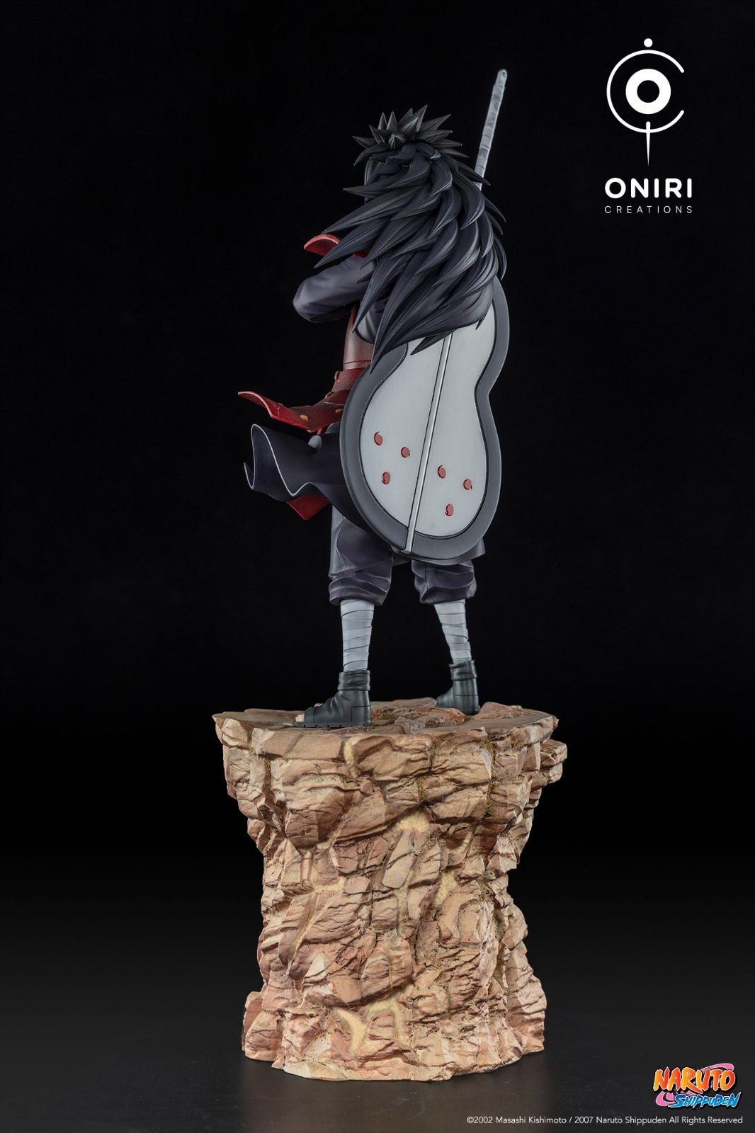 Madara Uchiha statue, rocky base detail